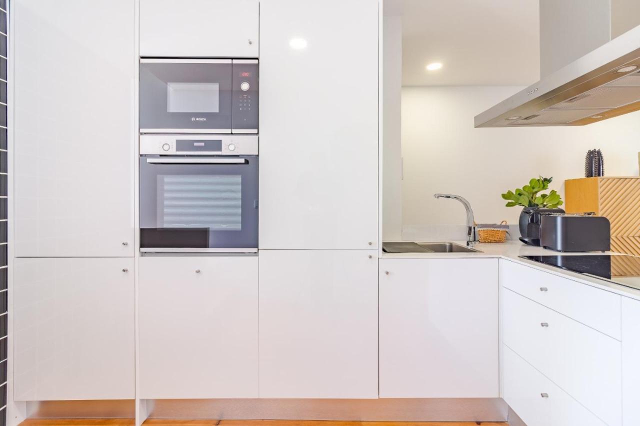 Ohh- Padre Antonio Vieira Flat D - 2Bedroom Near The Train Station Porto Exterior photo